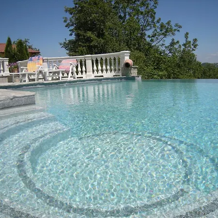 Casa Fonda- Piemonte * Mango