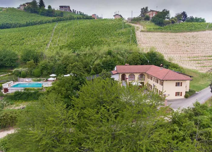 Casa Fonda- Piemonte Nocleg ze śniadaniem Mango